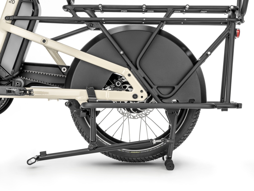 MOUSTACHE Lundi 20 Cargo 5