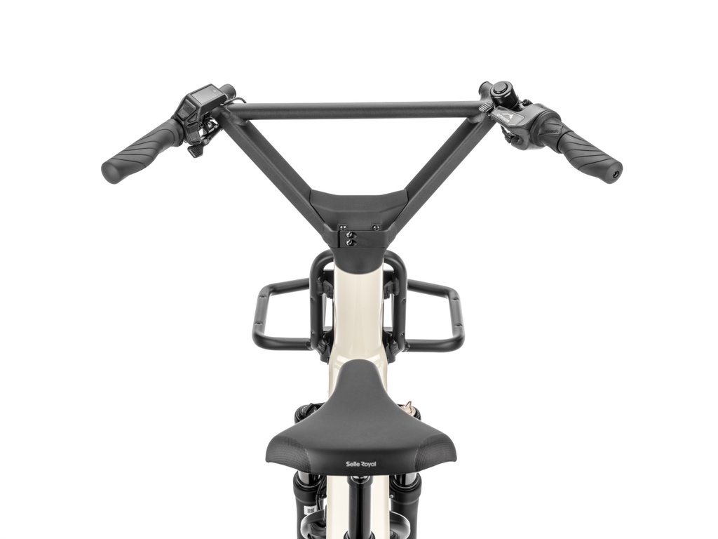 MOUSTACHE Lundi 20 Cargo 5