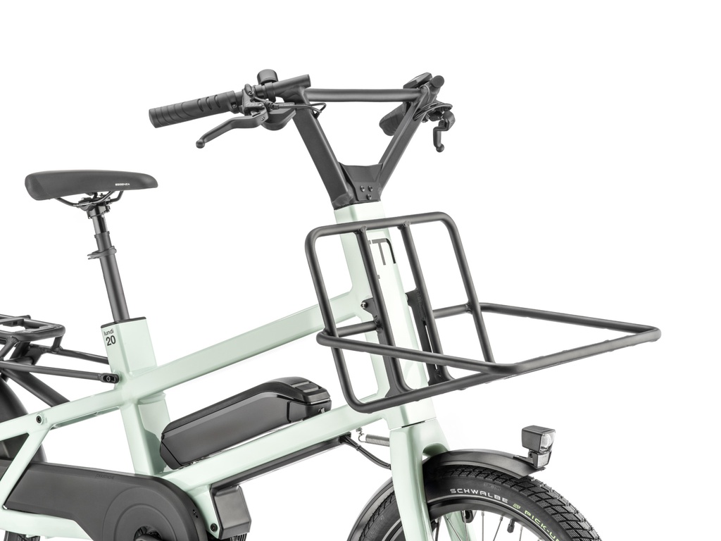 MOUSTACHE Lundi 20 Cargo 1