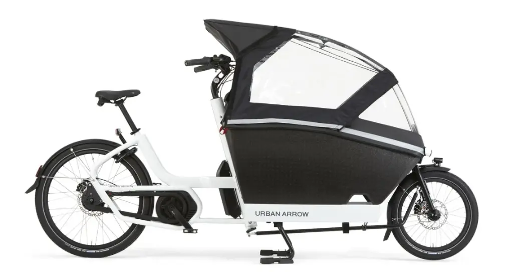 [000000017115] URBAN ARROW Rain Canopy - Family