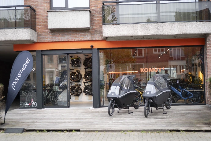 Magasin de vélos électriques KOMUT Bikes à Woluwe-Saint-Pierre, quartier Stockel