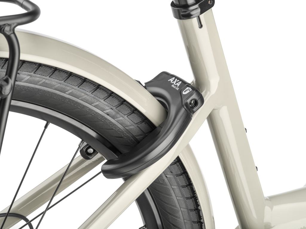 MOUSTACHE Lundi 27.6