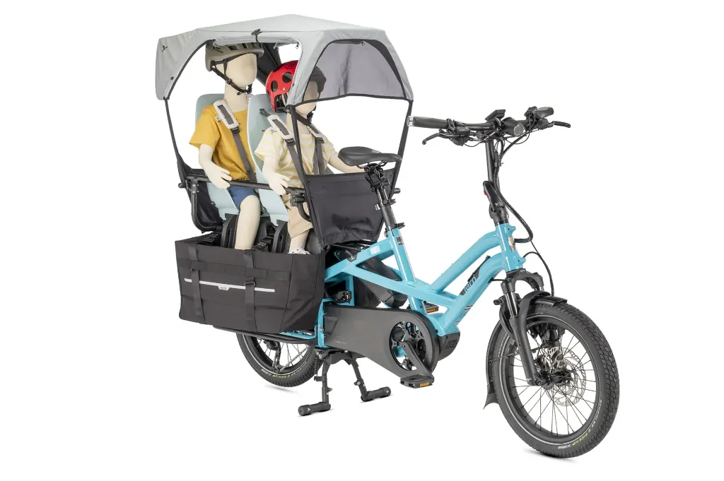 TN-photo-SunShield-GSD_gen3-2kids-cargohold52-f34-open-web.jpg.webp