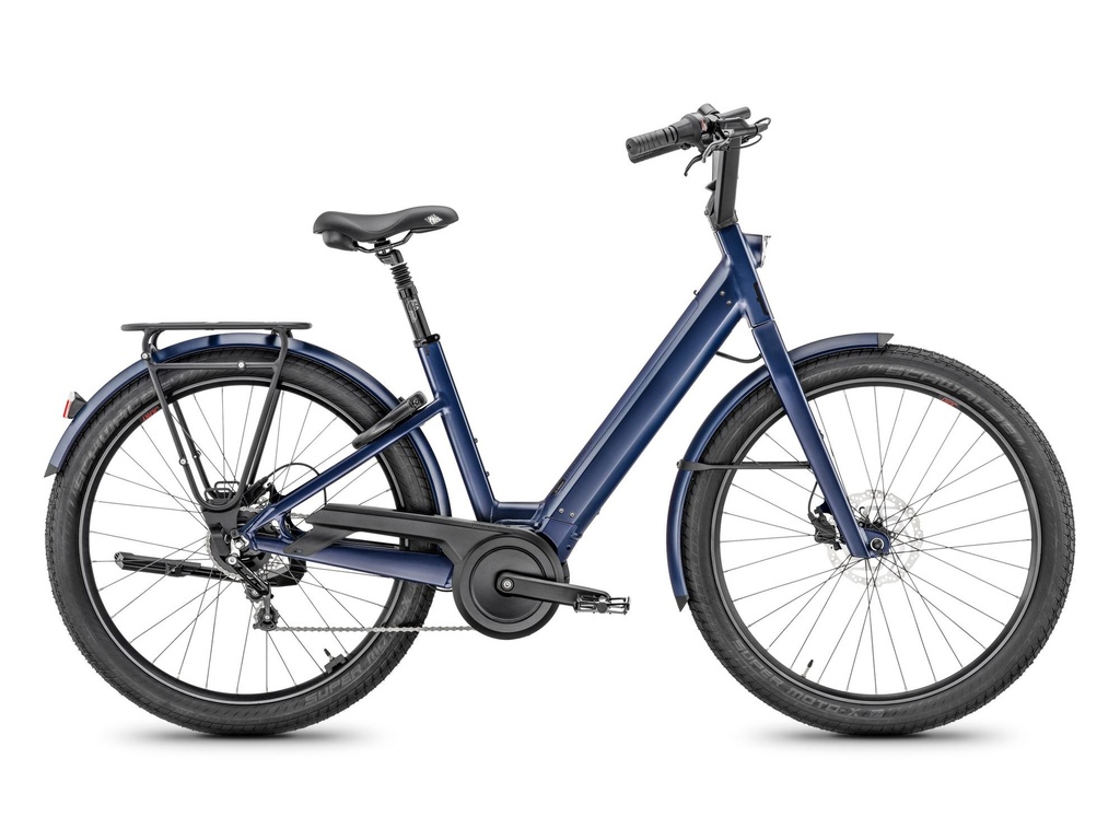 MOUSTACHE Lundi 27.4